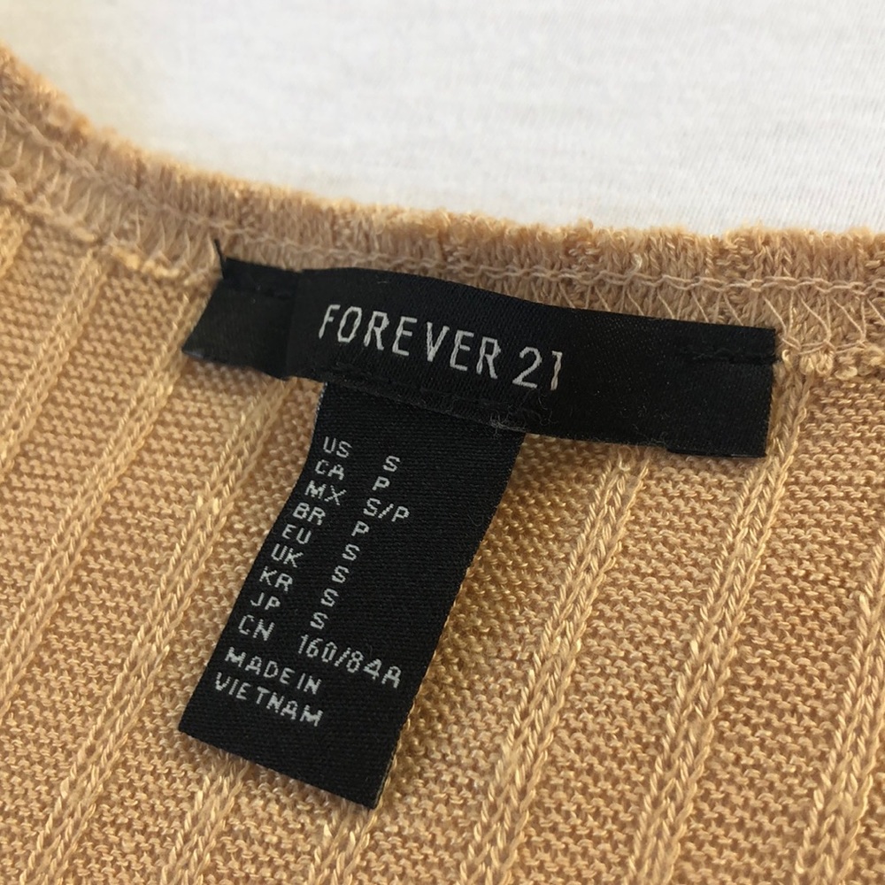 ☀️ Cute Spring Top Essential ☀️ - Picture 2 of 4